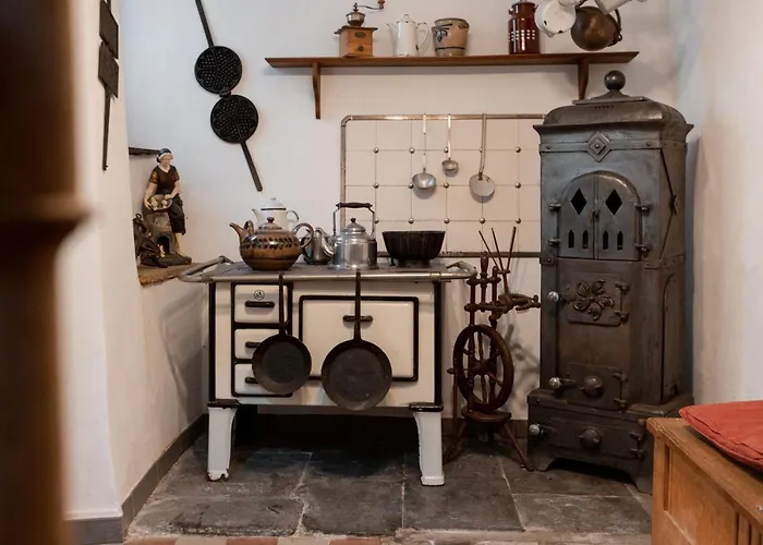 Dom wakacyjny Bg Living & Hosting - Mosel-fachwerkhaus Nahe Calmont Klettersteig - 2 Schlafzimmer, Parkplatz, Wlan & Netflix, 5 Personen *