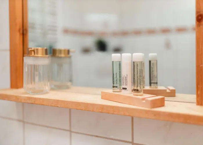 Casa de Férias Bg Living & Hosting - Mosel-fachwerkhaus Nahe Calmont Klettersteig - 2 Schlafzimmer, Parkplatz, Wlan & Netflix, 5 Personen *