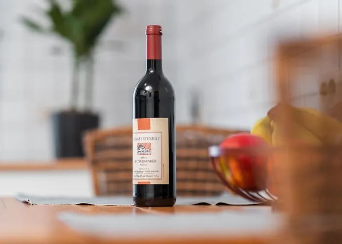 Bg Living & Hosting - Mosel-fachwerkhaus Nahe Calmont Klettersteig - 2 Schlafzimmer, Parkplatz, Wlan & Netflix, 5 Personen * Ediger-Eller